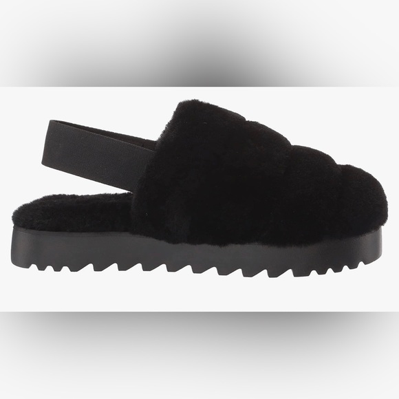 Womens Ugg slippers - Picture 11 of 12
